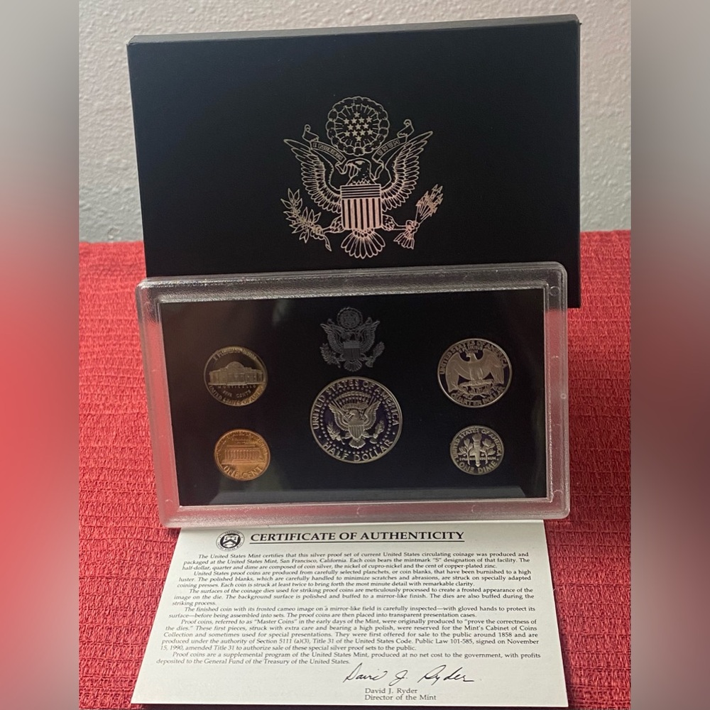United States Mint 1993 Proof Coin Set with Certificate